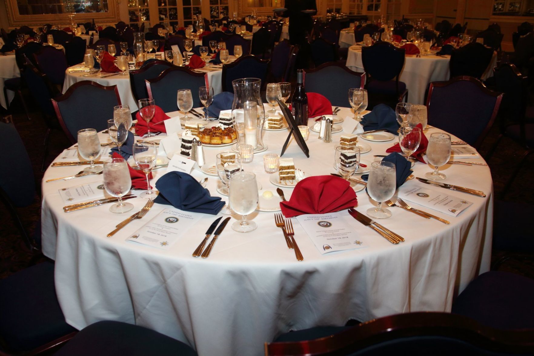 101919NavyBall_17.JPG